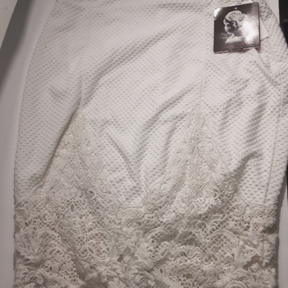 Marilyn Monroe White Skirt Size XL - Picture 3 of 4